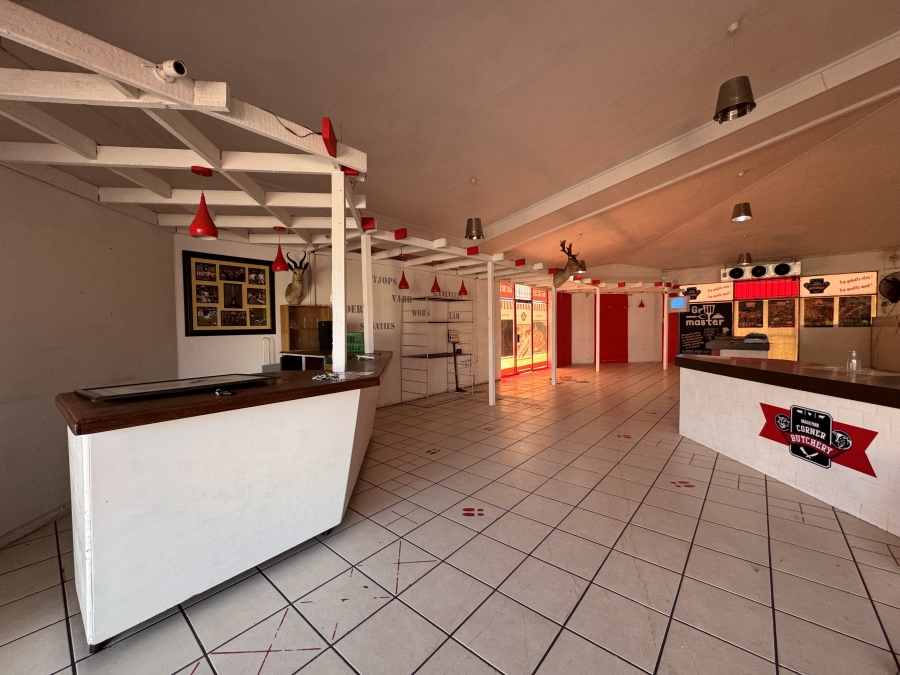To Let commercial Property for Rent in Baillie Park North West